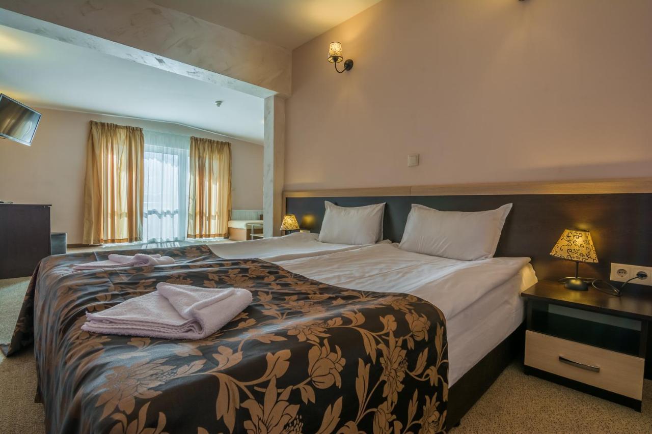 Hotel Royal Borovets Exterior foto